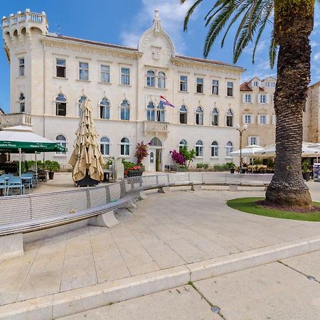 Apartment Mia Трогир Экстерьер фото